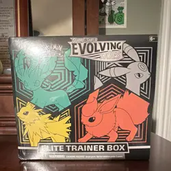 Pokemon TCG Evolving Skies Elite Trainer Box English 65 Cards 2021 Booster - Image 1