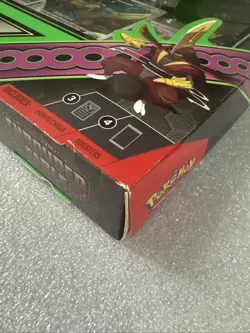 Pokemon Shrouded Fable Kingambit Illustration Collection Box. Sealed Dented box - Image 2