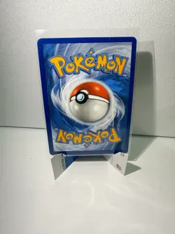 Pokemon Pikachu TCG VMAX Vivid Voltage 044/185 Full Art Ultra Rare NM Card - Image 2