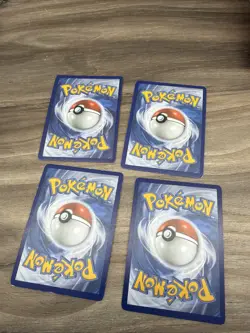 ULTRA RARE Pikachu V-Union 4-Card Set Pokemon TCG SWSH139-142 Holo Promo - Image 2