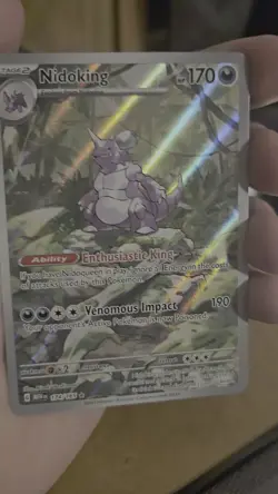 Nidoking Scarlet & Violet 151 Sir Holo Card 174/165 Illustration Rare - Image 2