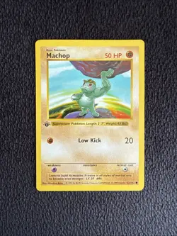 Pokemon Base Set Machop 52/102 1st Edition Shadowless - Image 1