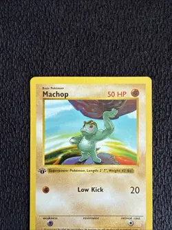 Pokemon Base Set Machop 52/102 1st Edition Shadowless - Image 3