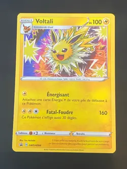 CARTE POKEMON VOLTALI SWSH094 FR HOLO EB PROMO - NM+ - Image 1