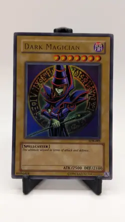 Yu-Gi-Oh Dark Magician LOB-005 Unlimited Ultra Rare LP - Legend of Blue Eyes - Image 1
