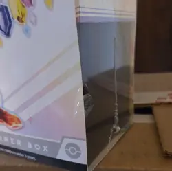 Pokemon Scarlet & Violet: Prismatic Evolutions Elite Trainer Box Sealed. - Image 3