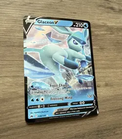 Pokemon - Glaceon V - Sword & Shield Crown Zenith 038/159 Ultra Rare - Image 2
