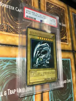 Yu-Gi-Oh! Blue-Eyes White Dragon SDK-001 MISPRINT Faded Error - PSA 6 - Image 2