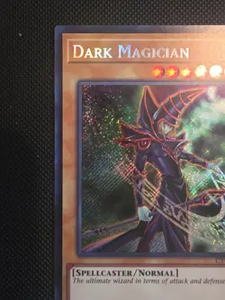 Yugioh Dark Magician CT14-EN001 Limited Edition Near Mint Secret - Image 5