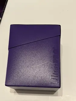 Magic the Gathering Commander 2019 Merciless Rage with Deck Box and Sleeves - Image 3