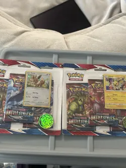 Pokemon Sword & Shield Battle Styles 3 Pack Blister Jolteon & Eevee Set Sealed - Image 1