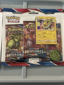 Pokemon Sword & Shield Battle Styles 3 Pack Blister Jolteon & Eevee Set Sealed - Image 3