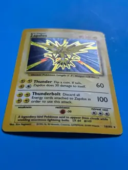 Pokemon Zapdos 16/102 Base Set Rare Holo HP Vintage WOTC 1999 - Image 2