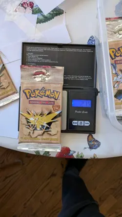 HEAVY 21.5G Pokemon TCG Fossil Booster Pack Zapdos Artwork 11 Cards WOTC 1999 - Image 1