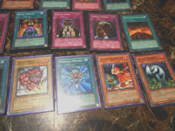 LOT#3 Lot of 21 Mixed Yu-Gi-Oh Cards 1996 vintage - Image 2
