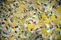 Pokemon✧.*SHINY*⁠.⁠✧Pack 50 cards ALL. HOLO/REVERSE Bulk with Bonus Card. - Image 4