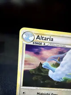 ALTARIA 2/102 HGSS Triumphant HOLO RARE Pokemon card Near Mint - Image 2