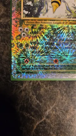 Pokemon TCG Beedrill 20/110 Legendary Collection Reverse Holo Rare LP Condition - Image 2