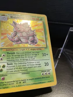 Pokemon Nidoking 11/102 Base Set Holo Rare 1999 Wizards Copyright Card - Image 2