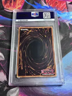 Yu-Gi-Oh! TCG Dark Magician (Quarter Century Secret Rare) - Legendary PSA 8 - Image 2