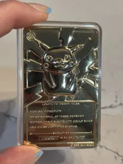 #25 Pokemon 23k Gold Plated PIKACHU Trading card. Nintendo 1999 In Case - Image 3