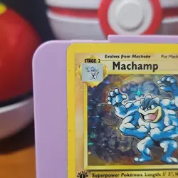 Pokemon TCG Machamp 8/102 1st Edition Holo Rare Damaged - Image 3