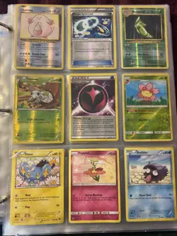 Pokemon Binder Mixed Lot Some Xy Evolutions! 💎 - Image 1