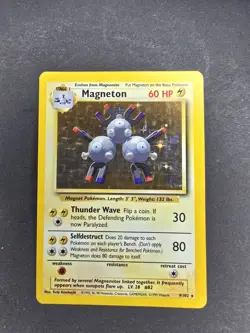 Magneton 9/102 Base Set Holo Rare Pokemon 1999 Wizards - Image 1
