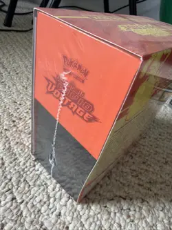 Pokemon TCG Sword & Shield Vivid Voltage Elite Trainer Box ETB Factory Sealed - Image 3
