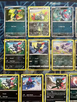 Pokemon Tcg Sneasel Lot of 31 Unique HOLO & Non Holo Vintage and MORE! - Image 2