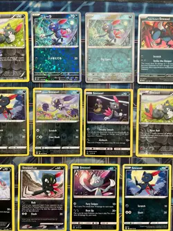 Pokemon Tcg Sneasel Lot of 31 Unique HOLO & Non Holo Vintage and MORE! - Image 3