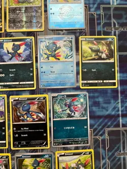 Pokemon Tcg Sneasel Lot of 31 Unique HOLO & Non Holo Vintage and MORE! - Image 5