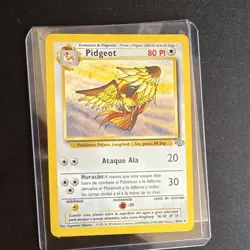 Pokemon Pidgeot 8/64 Holo Rare 80 NM/LP Spanish 1999 Wizards of the Coast - Image 1