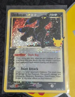 Umbreon Gold Star 17/17 Celebrations Classic Collection Pokemon TCG NM - Image 1
