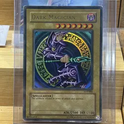 Yu-Gi-Oh! Dark Magician SDY-006 Starter Deck Yugi Ultra Rare Holo Unlimited - Image 1