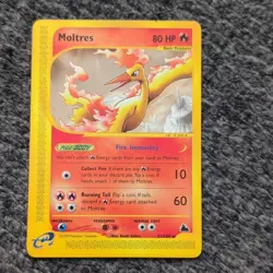 Pokemon Moltres Skyridge 21/144 Rare Basic 80 HP Card 2003 English - Image 1