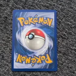 Pokemon Moltres Skyridge 21/144 Rare Basic 80 HP Card 2003 English - Image 2
