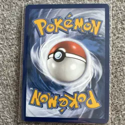 Pikachu Celebrations 005/025 Holo Rare Holo English 25th Anniversary 2021 60 HP - Image 2