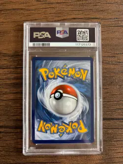 2021 POKEMON CELEBRATIONS CLASSIC COLLECTION #15 VENUSAUR-HOLO PSA 8 - Image 2