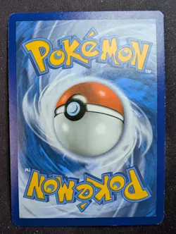 Charizard - 025/185 Reverse - Vivid Voltage (Pokemon) - Image 2