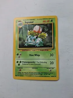 Ivysaur 030/102 Base Set Regular Pokemon - Image 1