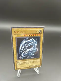 Blue-Eyes White Dragon SDK-001 YuGiOh Starter Deck: Kaiba MP/HP - Image 1