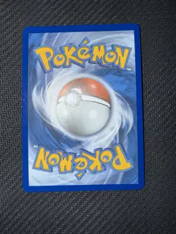Pokemon TCG Reshiram 113/114 Celebrations Classic Collection Holo - Image 2