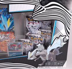 Pokemon Unova Heavy Hitters Premium Collection Box - Black Bolt & White Flare - Image 4