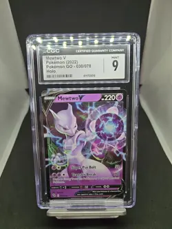 Mewtwo V 030/078 - Pokemon Go - CGC - Pokemon Card (Equiv. PSA BGS) - Image 1