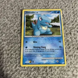 Pokemon Totodile 106/123 Mysterious Treasures Diamond & Pearl Collection TCG - Image 1
