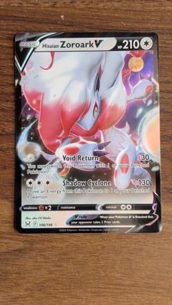 146/196 HISUIAN ZOROARK V ULTRA RARE LOST ORIGIN POKEMON CARD - Image 2