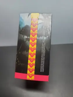 Wizards of the Coast MTG The Lost Caverns of Ixalan Prerelease Box - Image 3