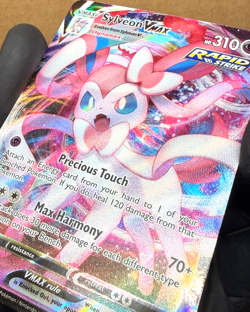 2021 Pokemon Sylveon VMAX 075/203 SWSH07: Evolving Skies English Full Art Holo - Image 2