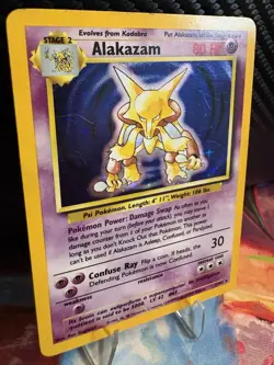 1999 Pokemon Base Set Alakazam Holo 1/102 MP WOTC Vintage Rare - Image 4